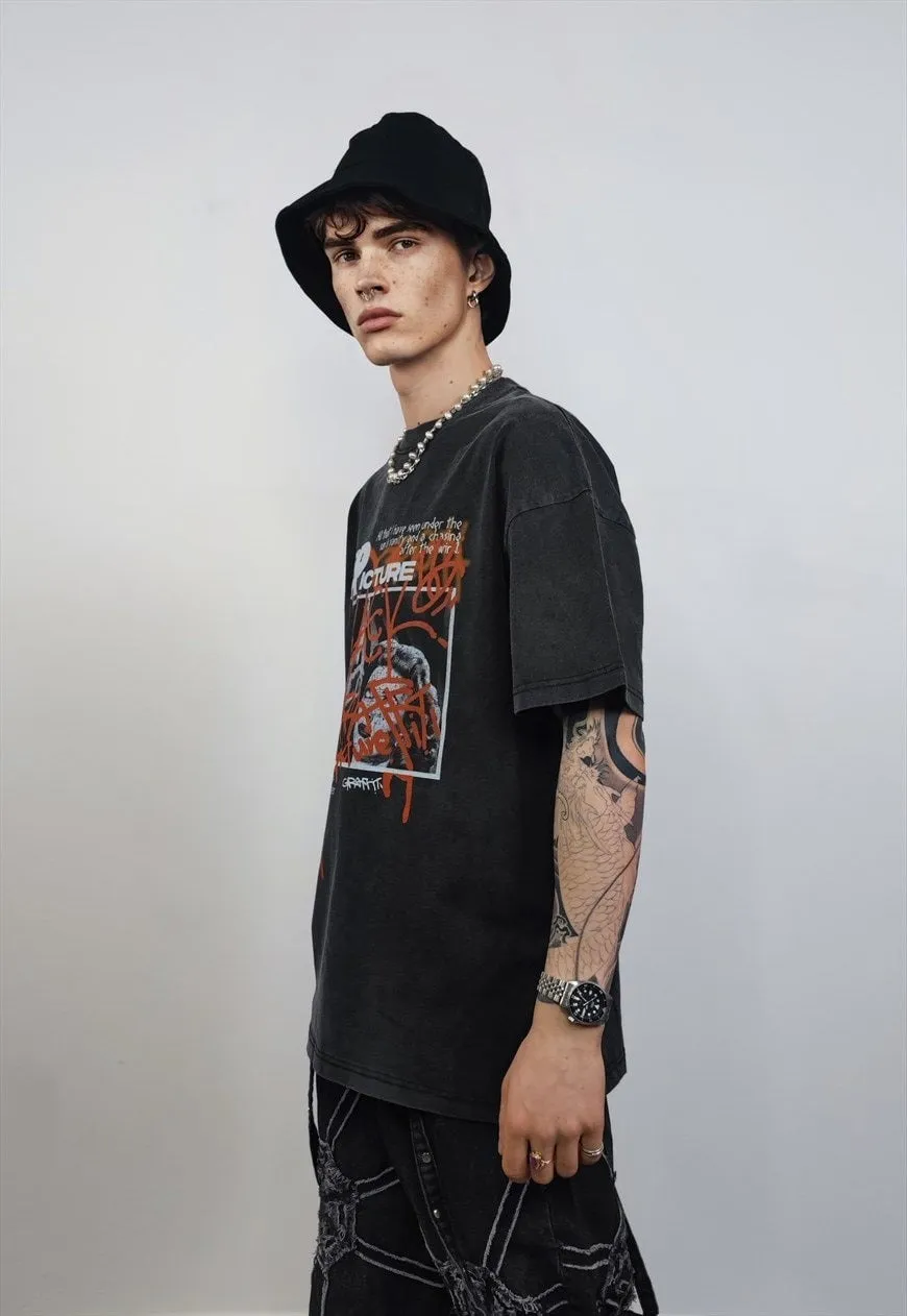 Graffiti t-shirt old movie tee scribble top in vintage grey